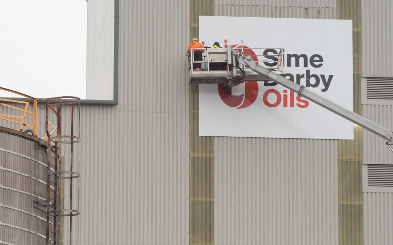 Sime Darby Oils Sign Fixing Liverpool
