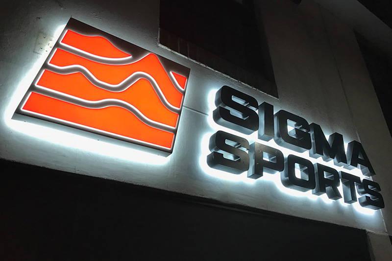 Sigma Sports Halo Illuminated Signage
