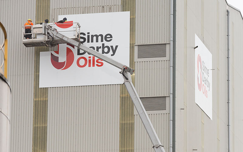 Sime Darby Oils Sign Fixing Liverpool